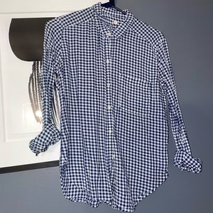Hollister Navy Blue and White Flannel Size Medium